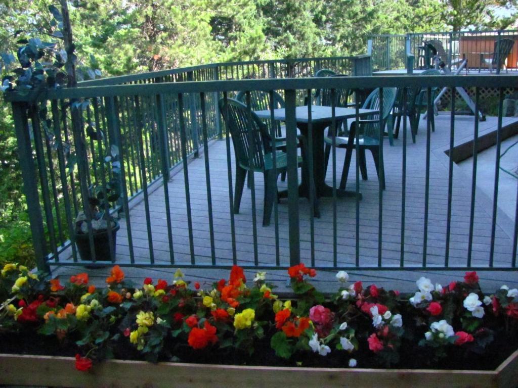 Greenwood Country Inn Пембъртън Екстериор снимка